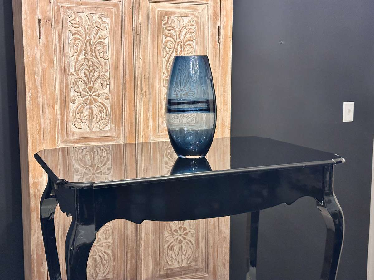 Exquisite Designer Piano Black Statement Table