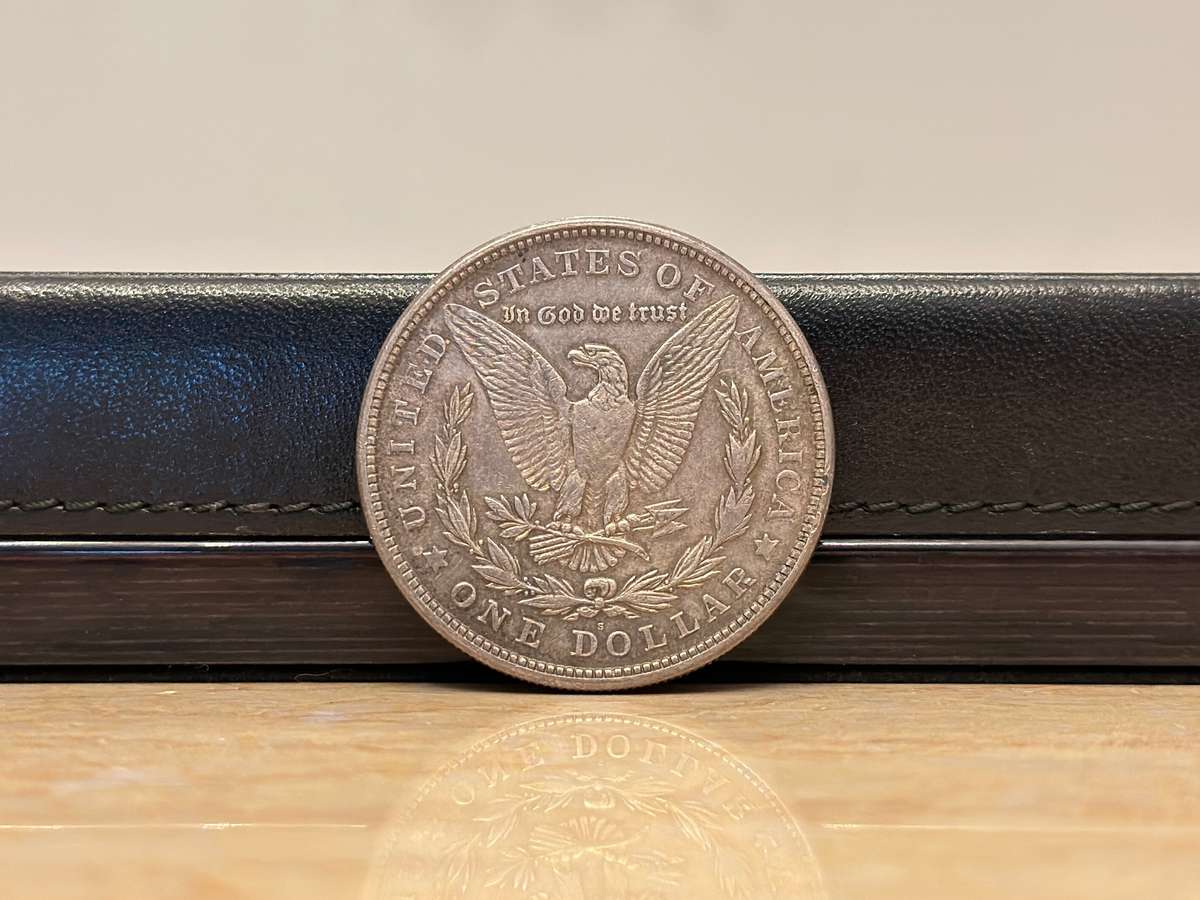 ULTRA RARE 1921 SILVER MORGAN DOLLAR - A Collectors Must Have - Last Year of Issue