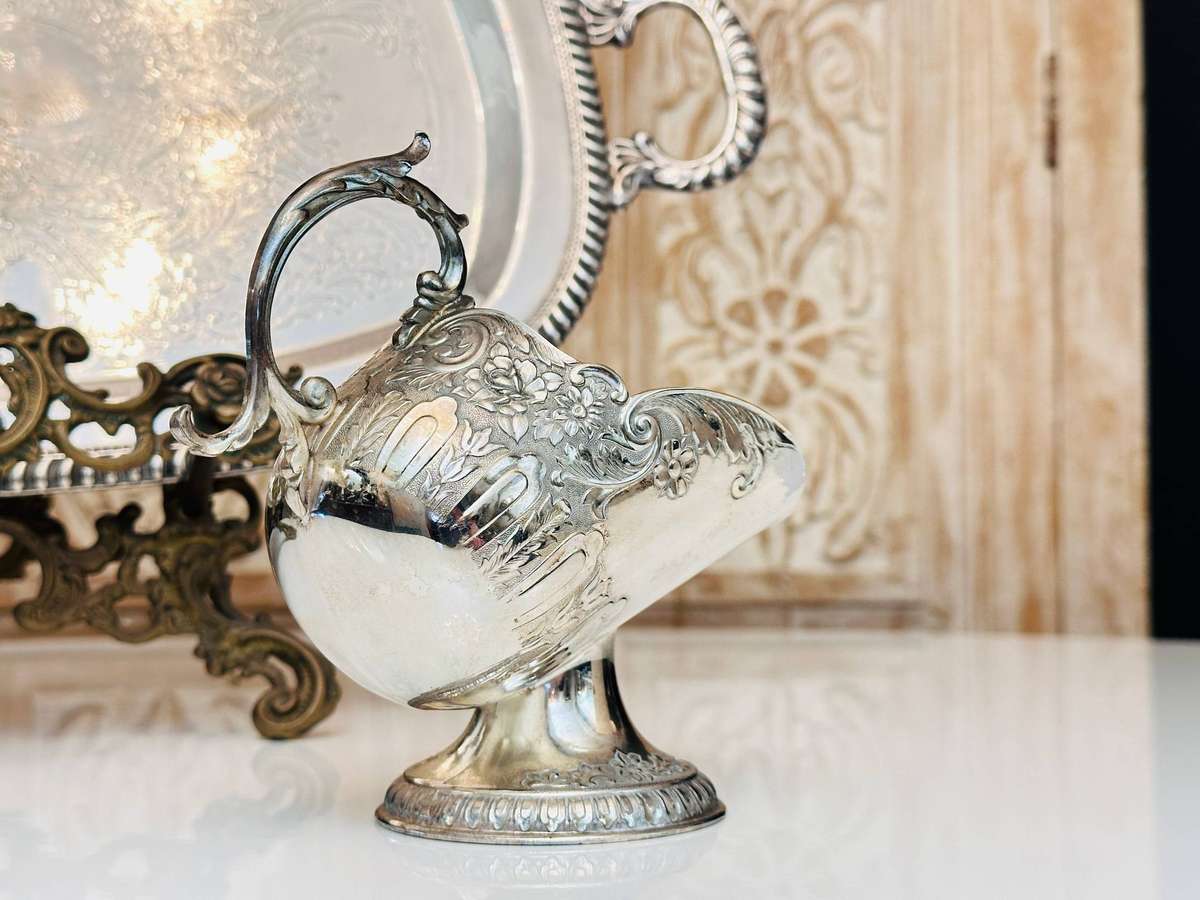 Elegant Vintage Sugar Server with Ornate Detailed Spoon