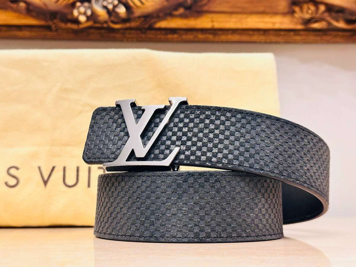 Louis Vuitton Iconic Damier Signature Collection Leather Belt