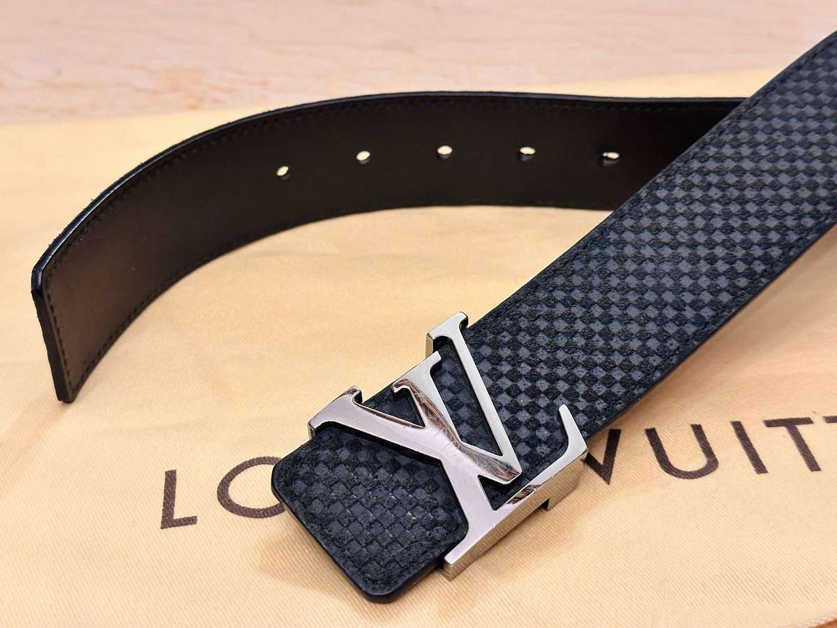 Louis Vuitton Iconic Damier Signature Collection Leather Belt