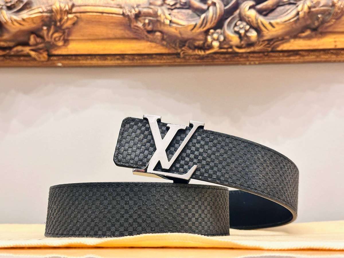 Louis Vuitton Iconic Damier Signature Collection Leather Belt