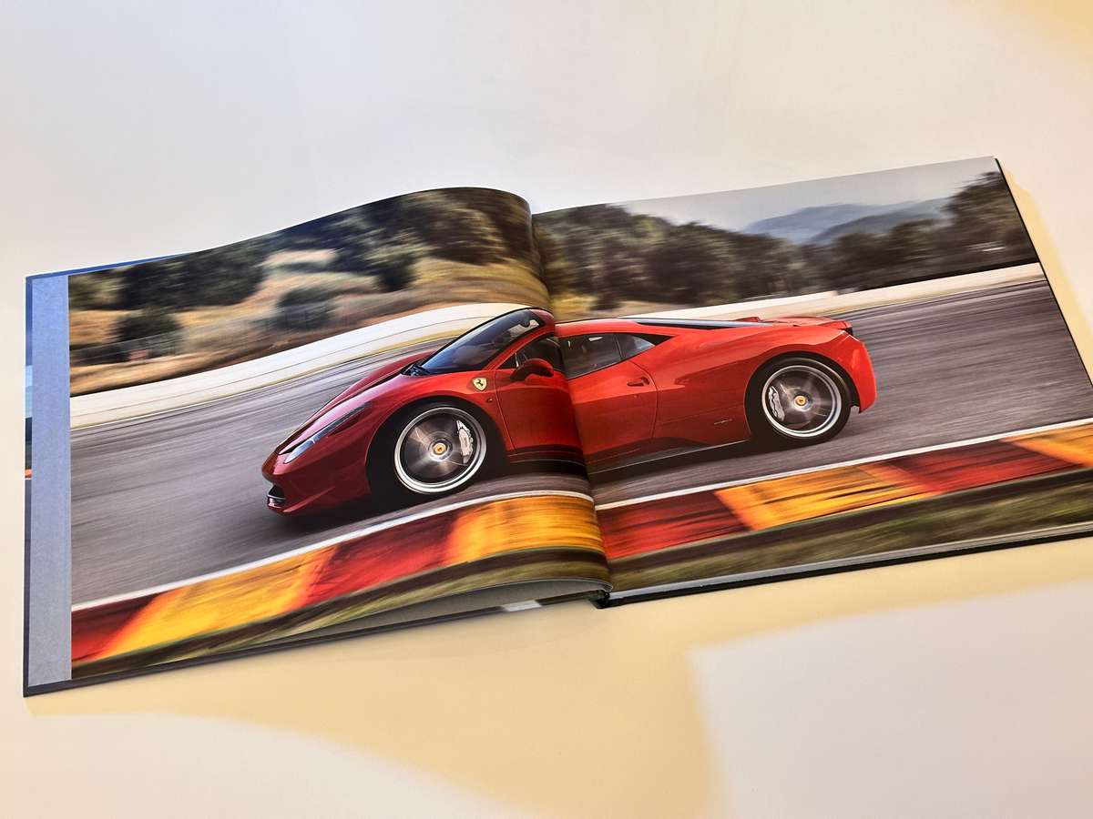 Official FERRARI Collectable book