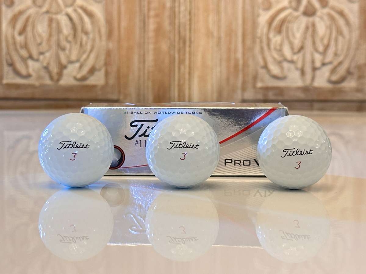 Titleist PRO VX1 Golf Ball Set