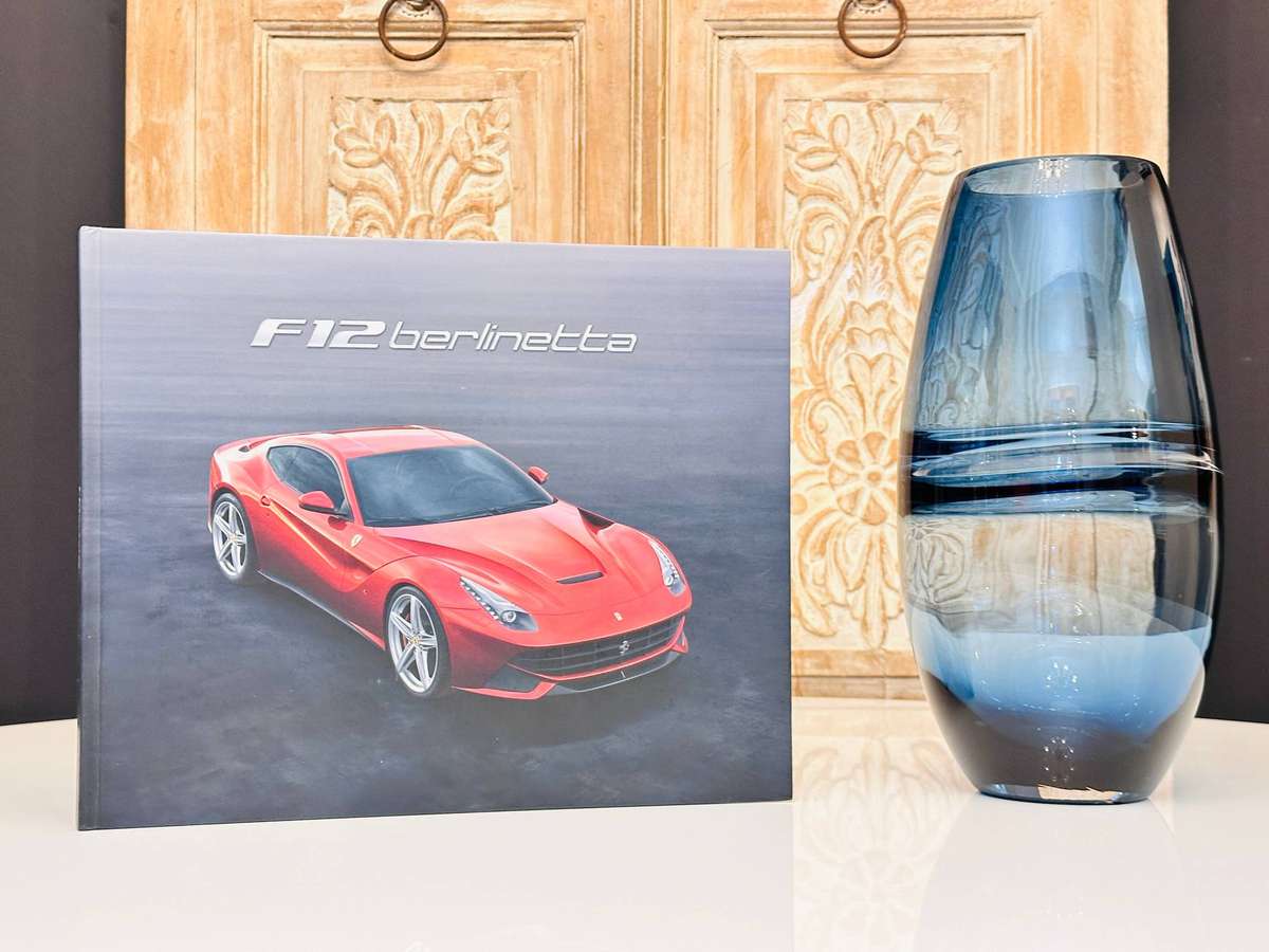FERRARI Exclusive F12 Berlinetta Large Limited Collectors Piece