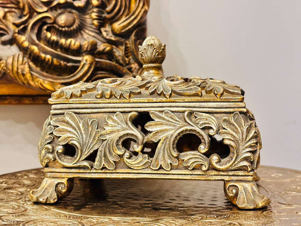 Vintage Ornate Gold gilded Exquisite Statement Piece