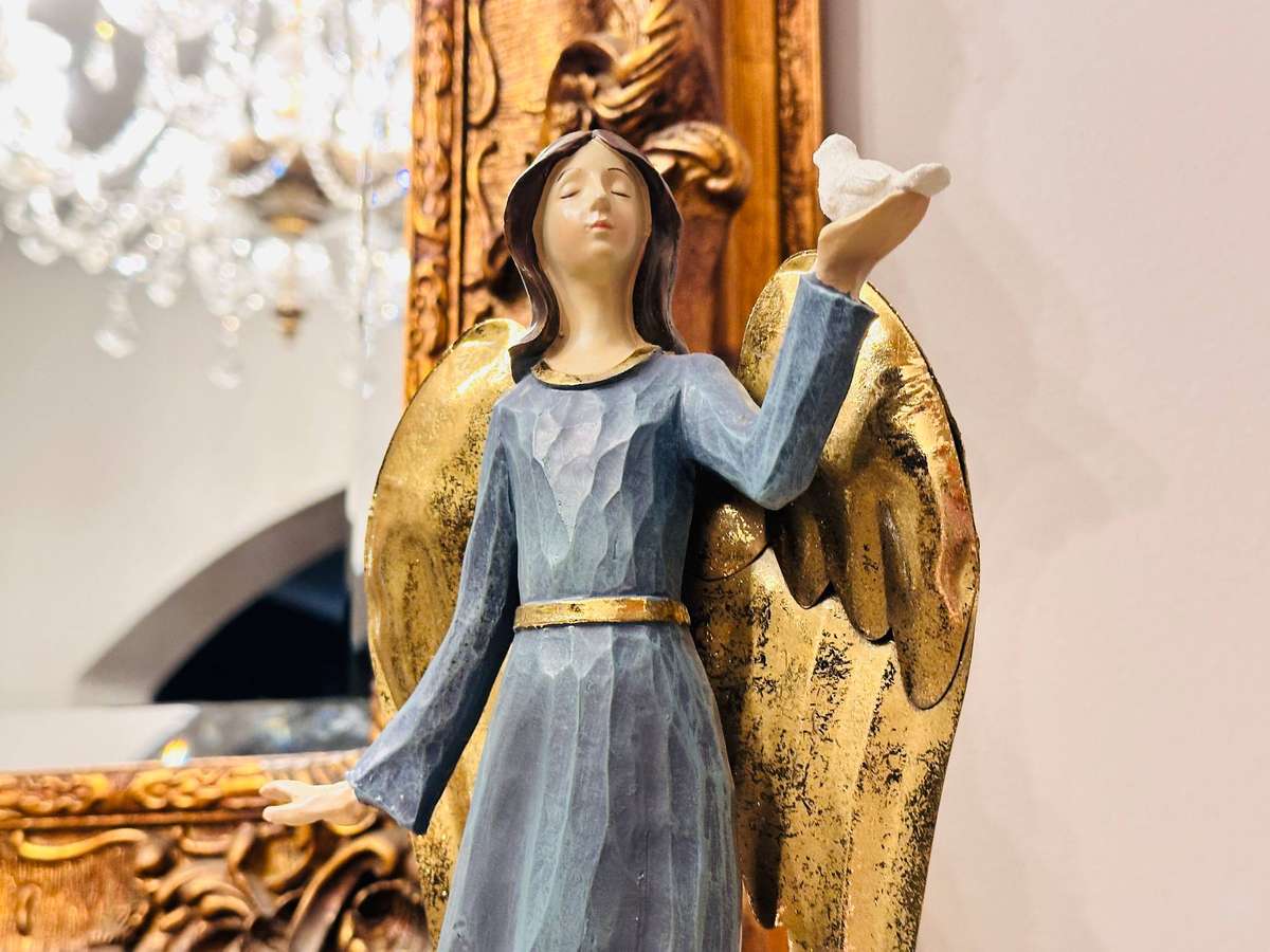 Exquisite Large Statement Angel