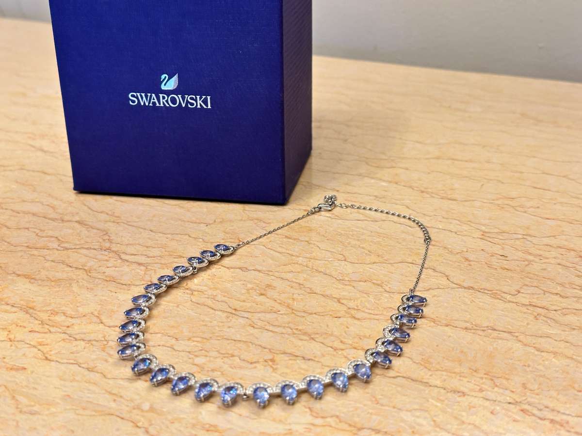 SWAROVSKI Showstopper Necklace