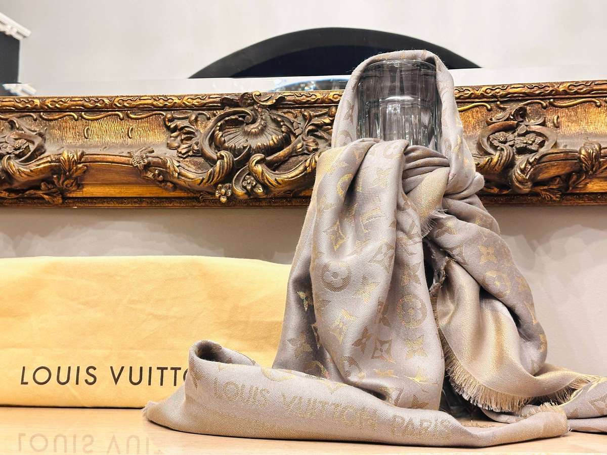 Louis Vuitton Iconic Monogram Signature Collection Scarf