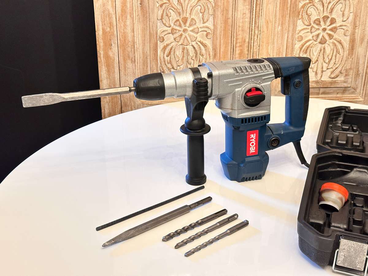 RYOBI SDS Plus Rotary Hammer / Chisel Drill 1250W 6.0 Joules