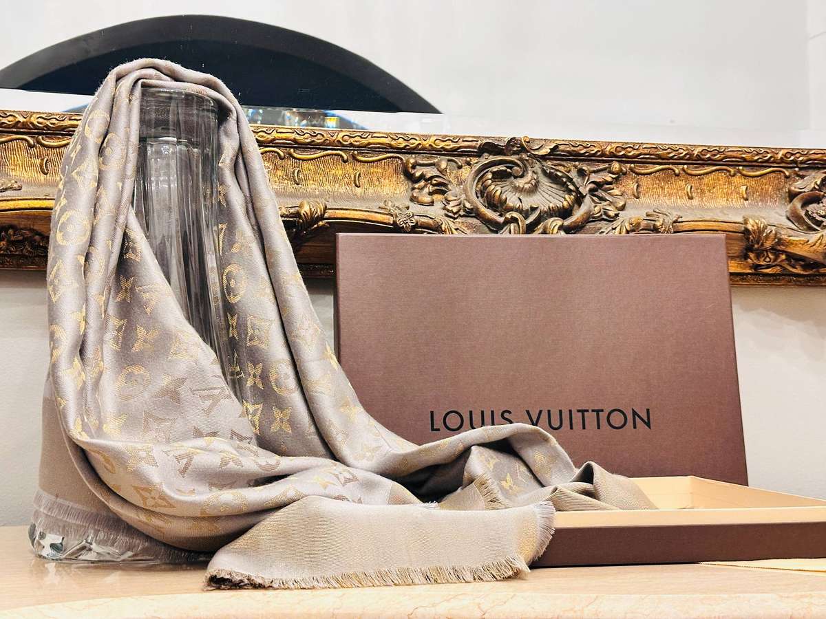 Louis Vuitton Iconic Monogram Signature Collection Scarf