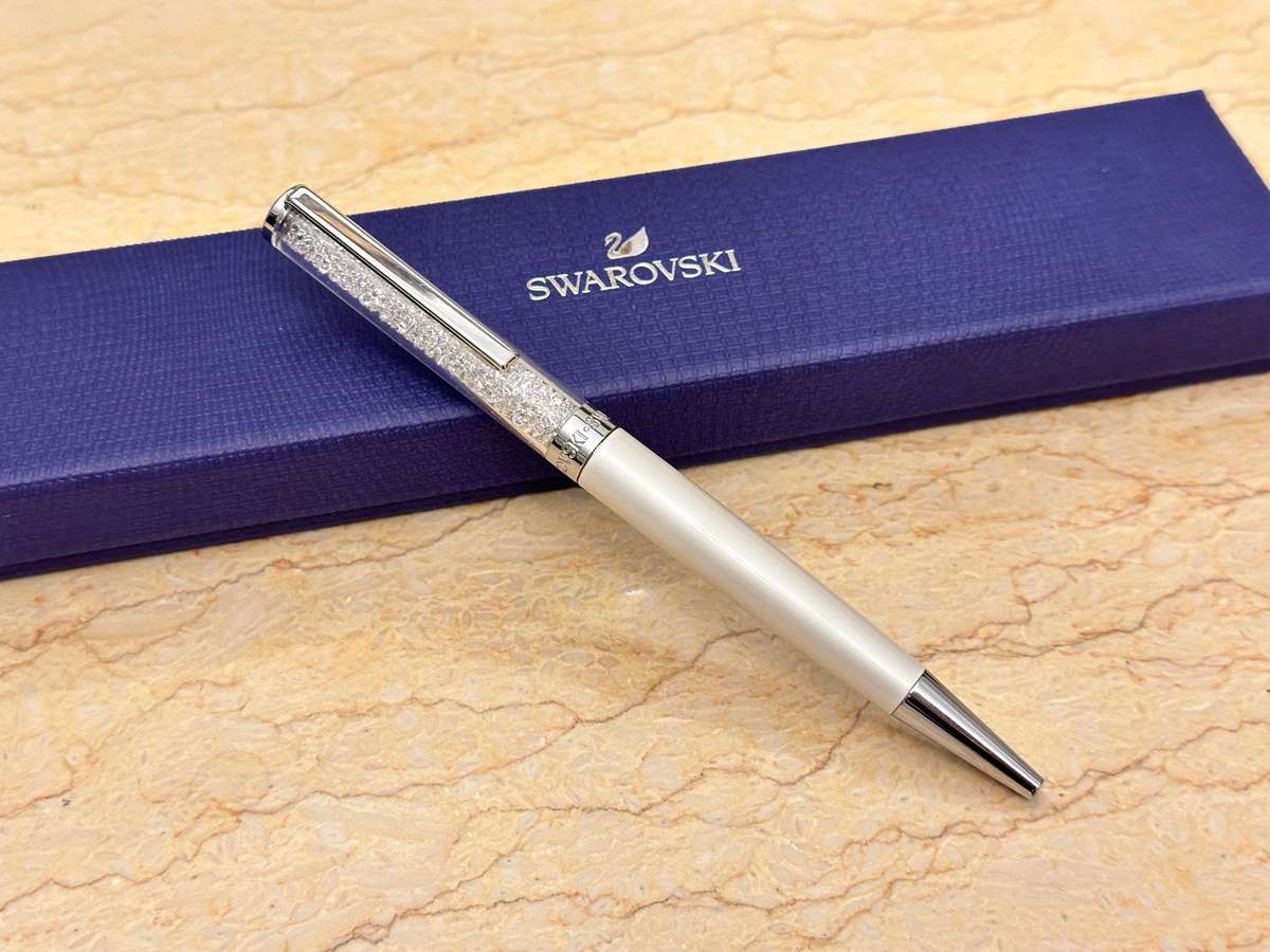 Crafted SWAROVSKI Pen
