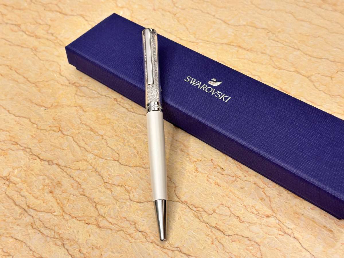 Crafted SWAROVSKI Pen