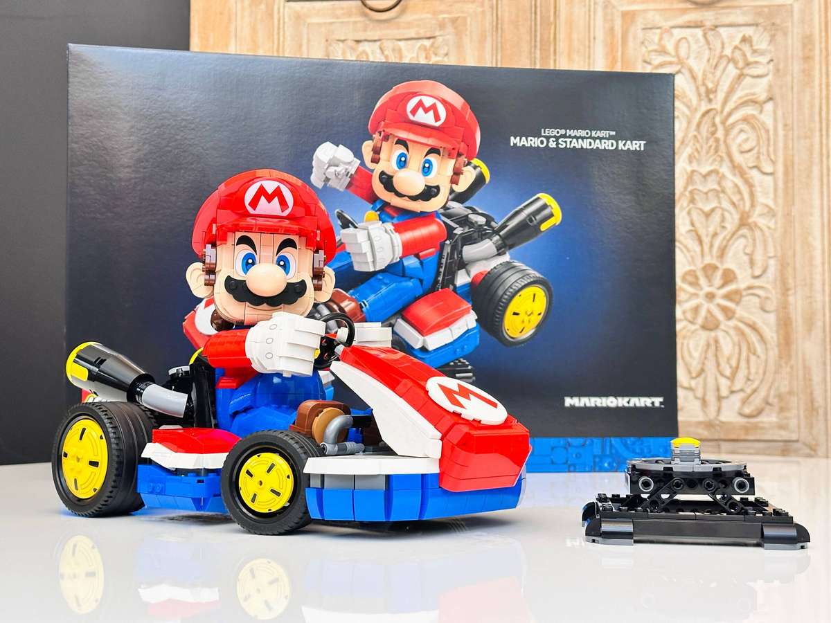 LEGO Iconic Super Mario Kart Nintendo Collectable with Original Box
