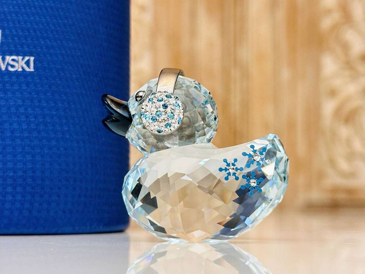 Swarovski Exquisite Large Retired Collectable