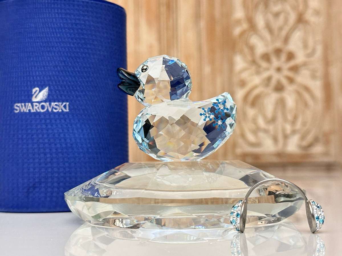 Swarovski Exquisite Large Retired Collectable