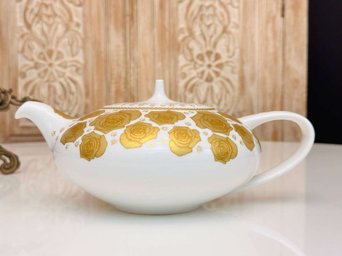 Jenna Clifford Iconic Signature Collection Large Designer Tea Pot