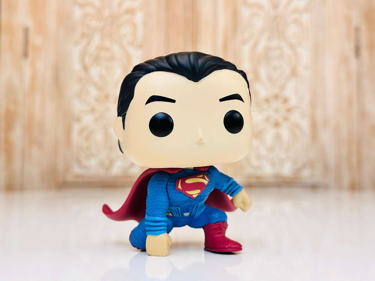 Funko Superman Justice League Retired Vinyl Collectable with Original Box