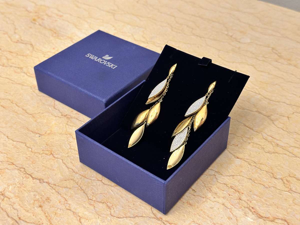 SWAROVSKI Statement Earrings