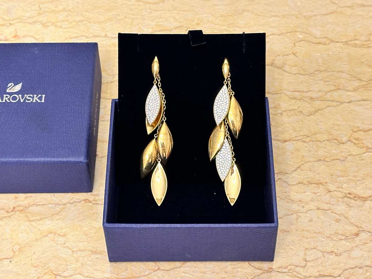 SWAROVSKI Statement Earrings