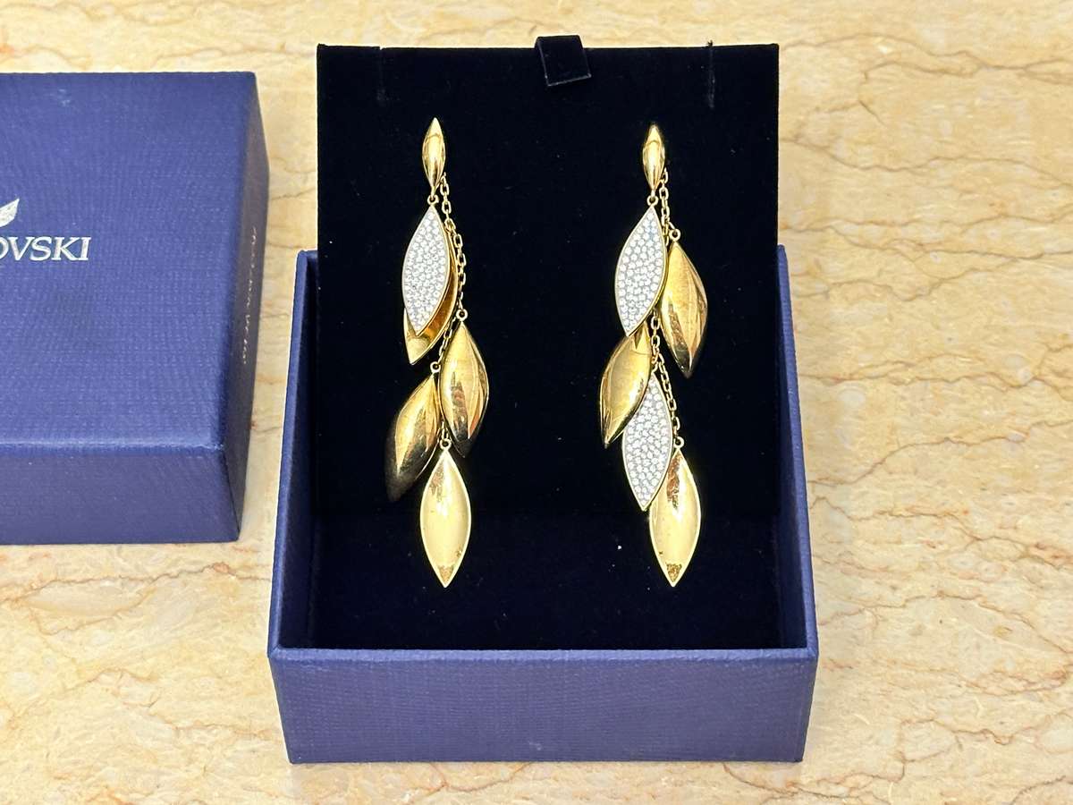 SWAROVSKI Statement Earrings