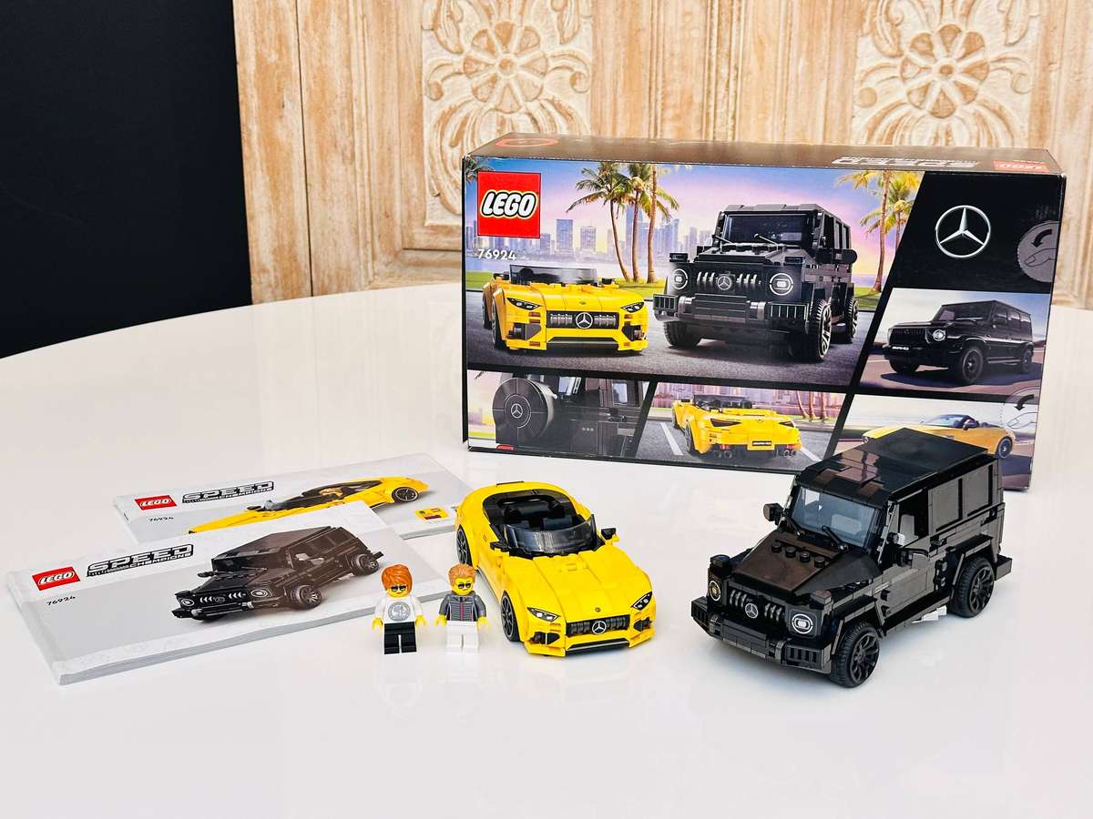 LEGO Mercedes AMG G63 & SL63 AMG Collectable Set with Original Box