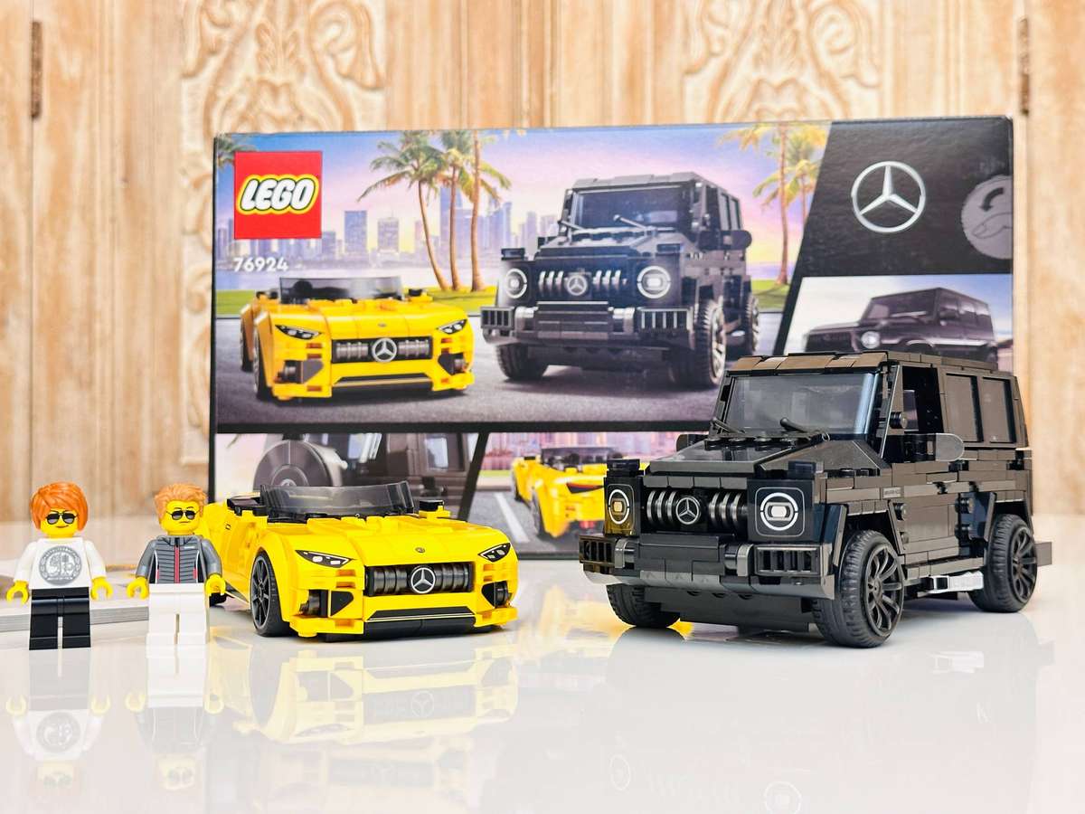 LEGO Mercedes AMG G63 & SL63 AMG Collectable Set with Original Box