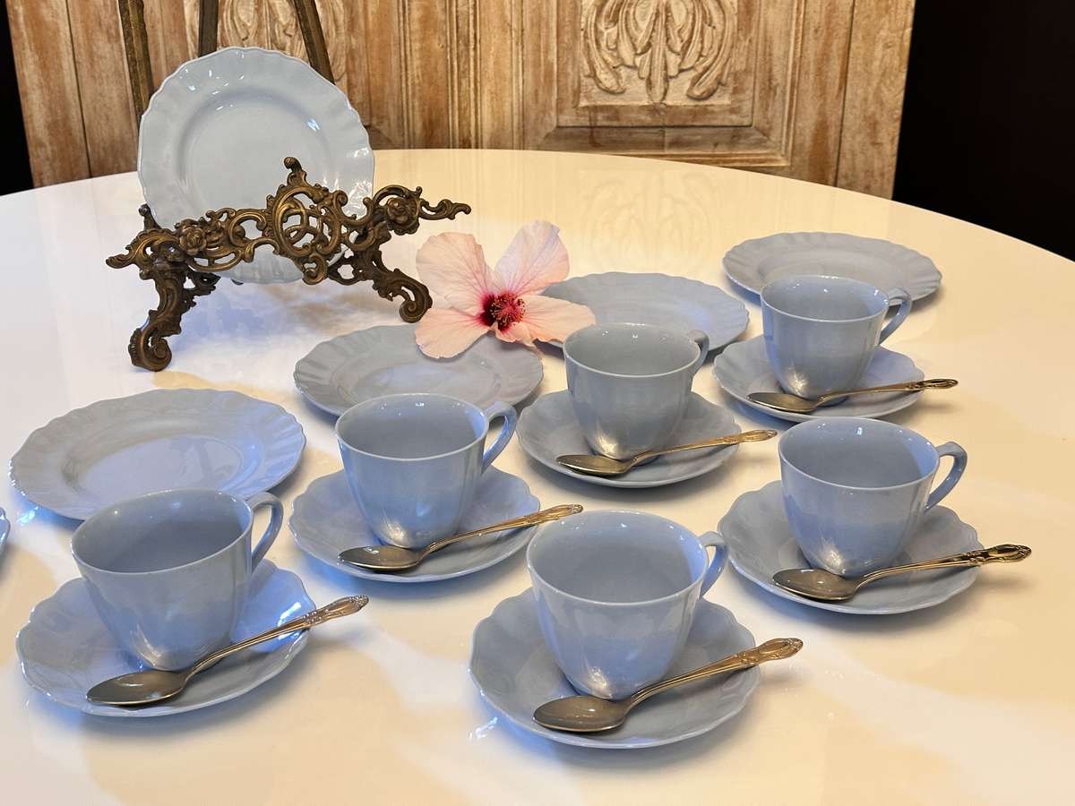 Elegant 1940 J&G Meakin Glamour Celeste Tea Trio - Set of 6