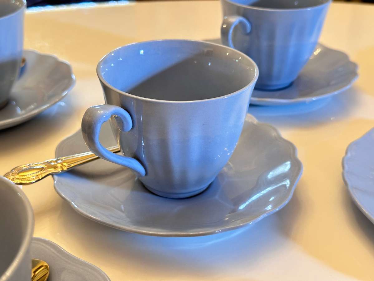 Elegant 1940 J&G Meakin Glamour Celeste Tea Trio - Set of 6