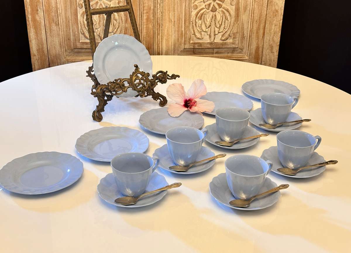 Elegant 1940 J&G Meakin Glamour Celeste Tea Trio - Set of 6