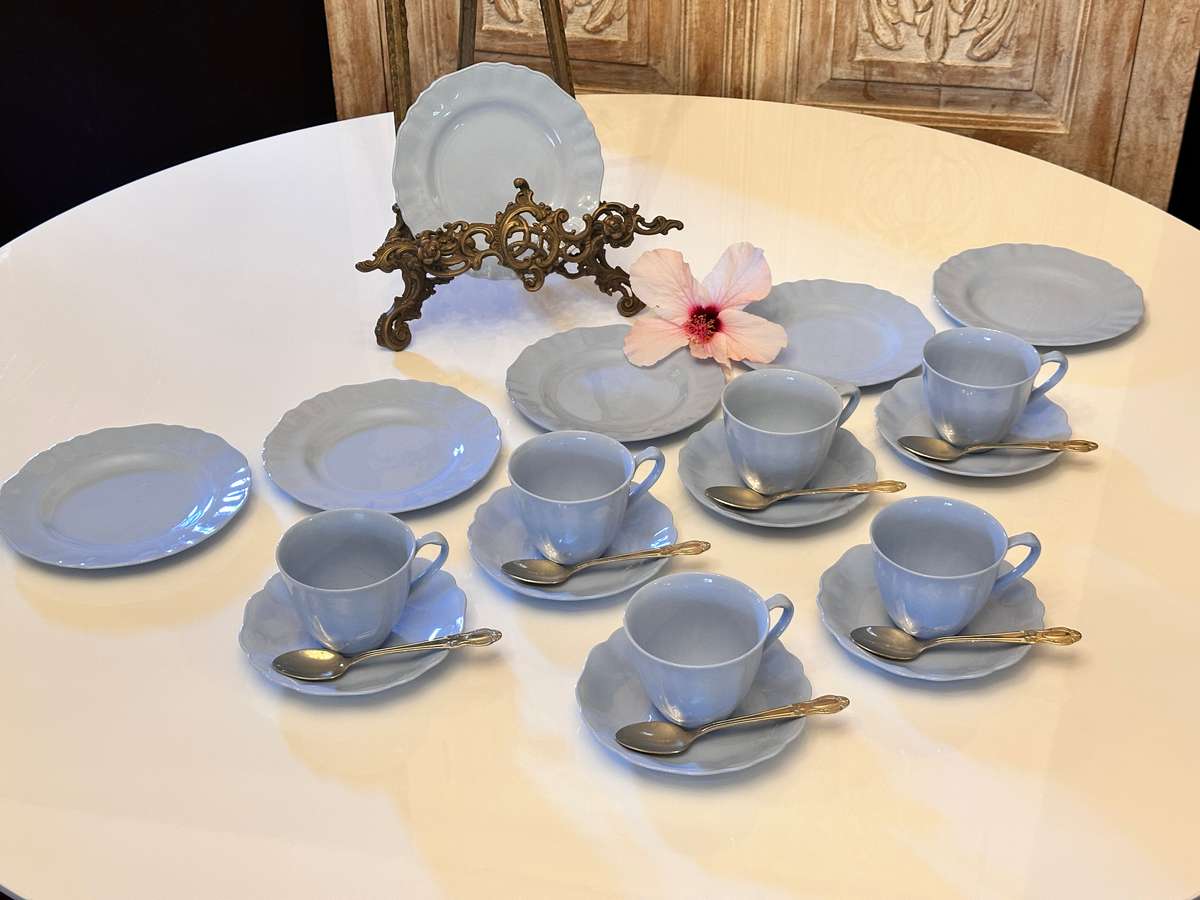 Elegant 1940 J&G Meakin Glamour Celeste Tea Trio - Set of 6