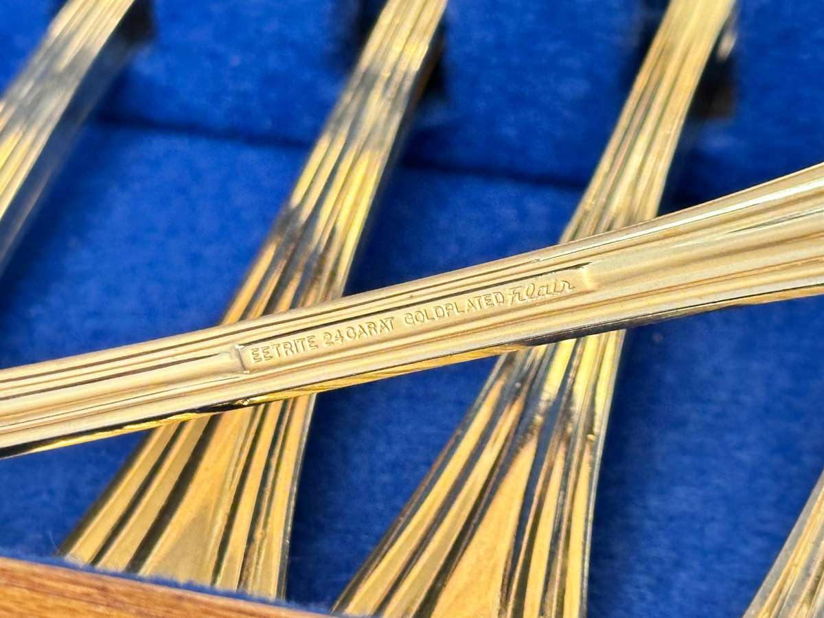 Eetrite 24 Carat Gold Plated Vintage Cutlery Set in Original Wooden Case