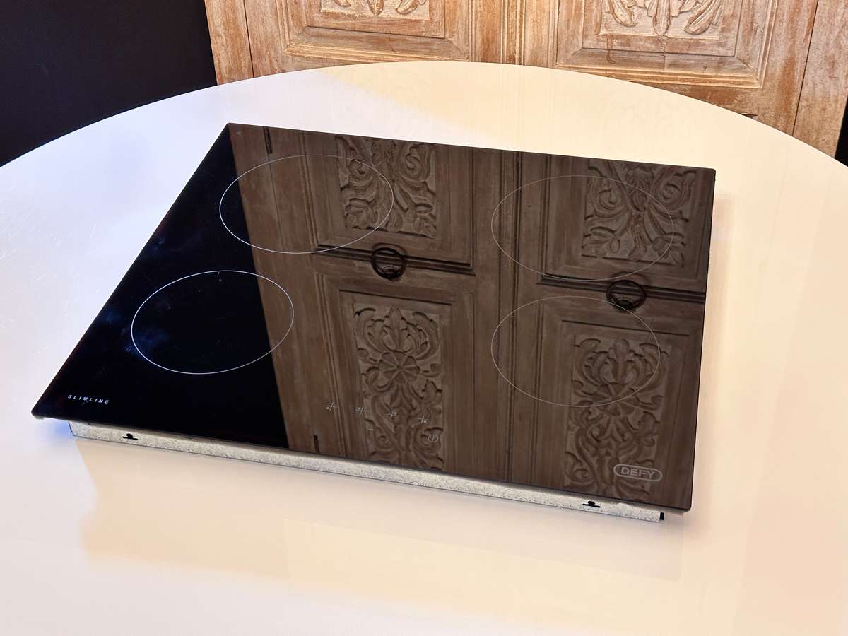 DEFY Slimline Glass Touch Control Hob