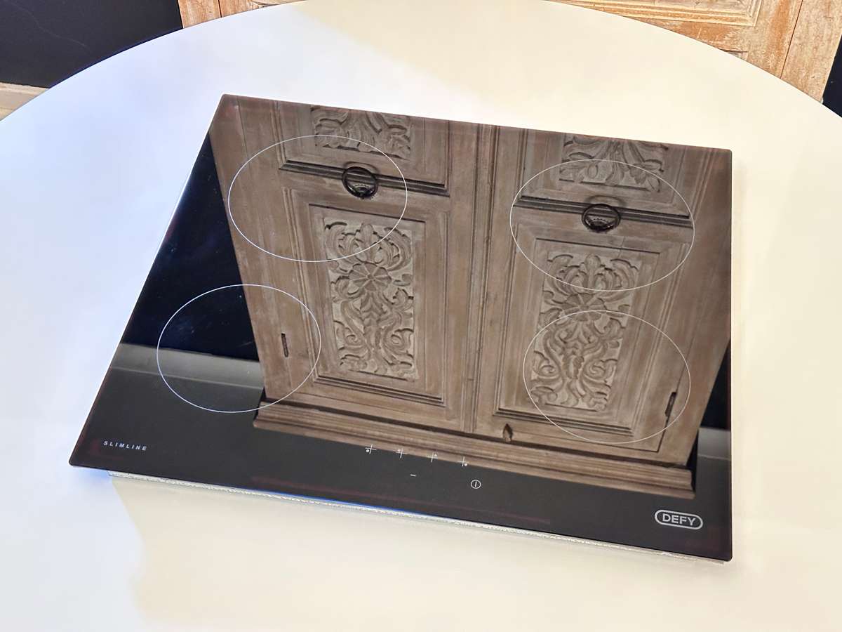 DEFY Slimline Glass Touch Control Hob