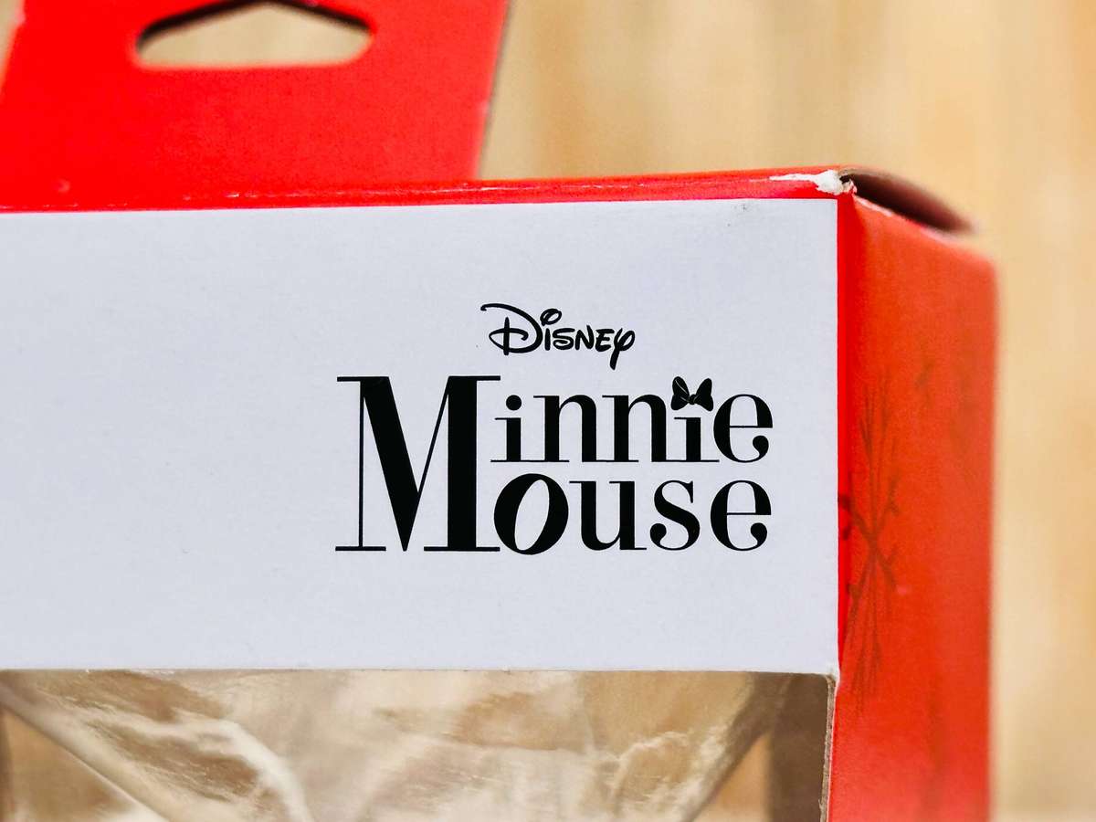 Disney Exclusive Collectable Minnie Mouse Ornament in Original Box