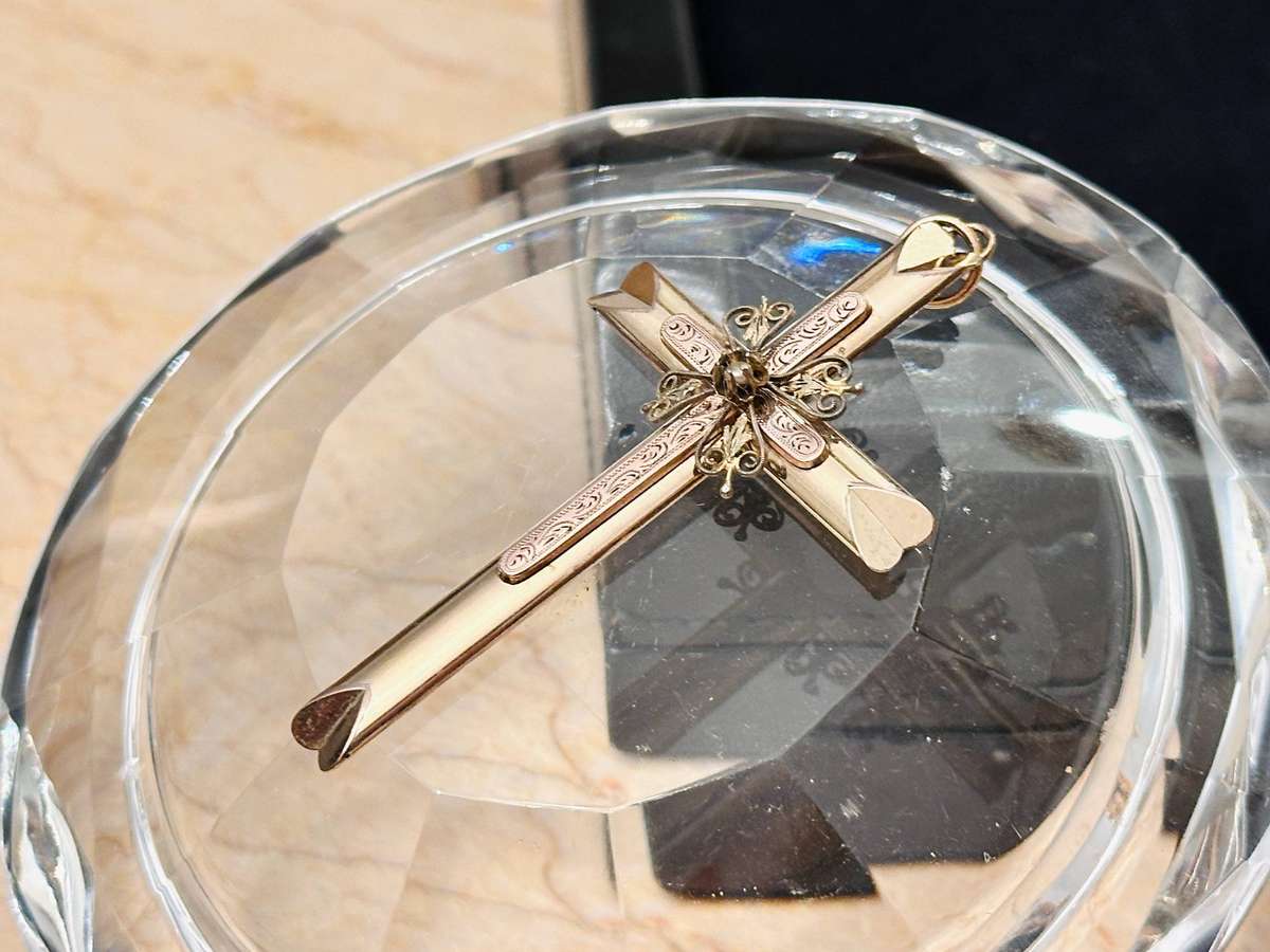 9ct Gold Antique French Statement Cross with Filigree & Pearl