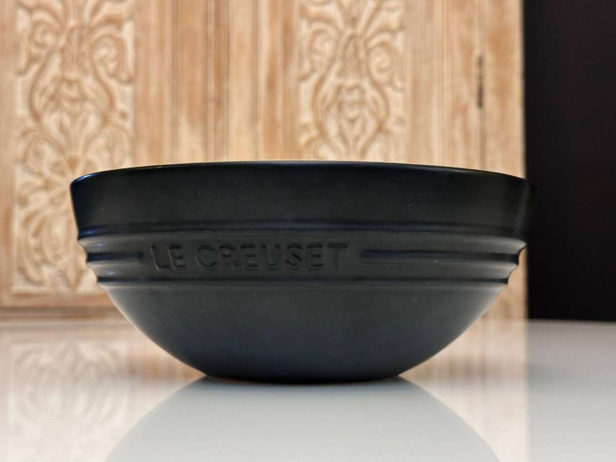 Le Creuset Stoneware Serving Bowl