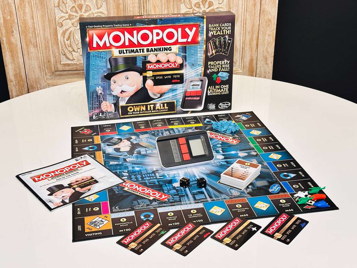 Monopoly Ultimate Electronic Banking in Original Box