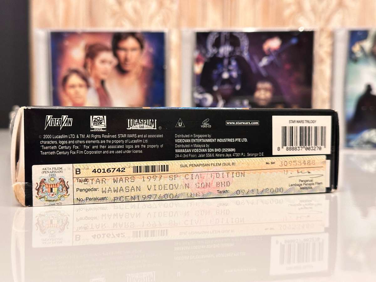 Rare 1997 Vintage Star Wars Trilogy Collection