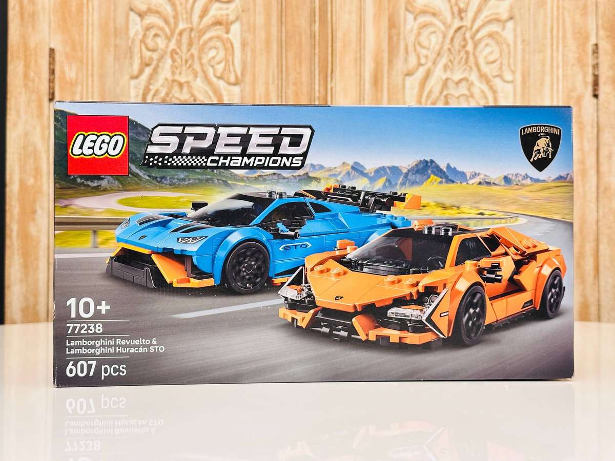 LEGO Lamborghini Revuelto & Huracan STO Collectable Set in Original Sealed Box