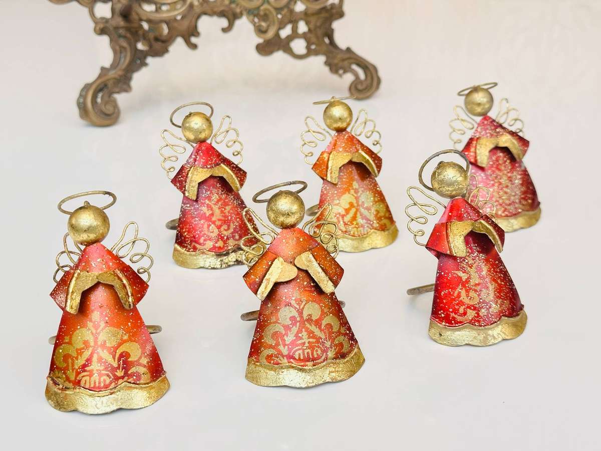 Exquisite Statement Angel Napkin Ring Set