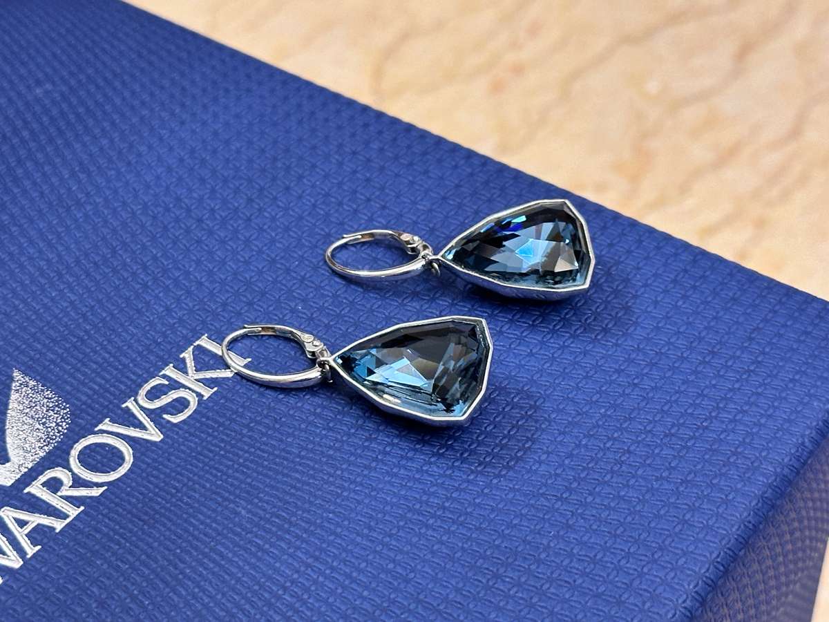 SWAROVSKI Statement Earrings