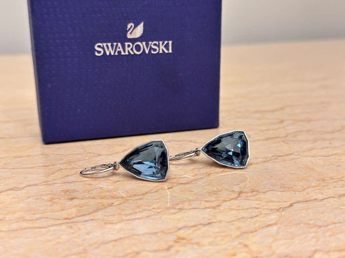 SWAROVSKI Statement Earrings