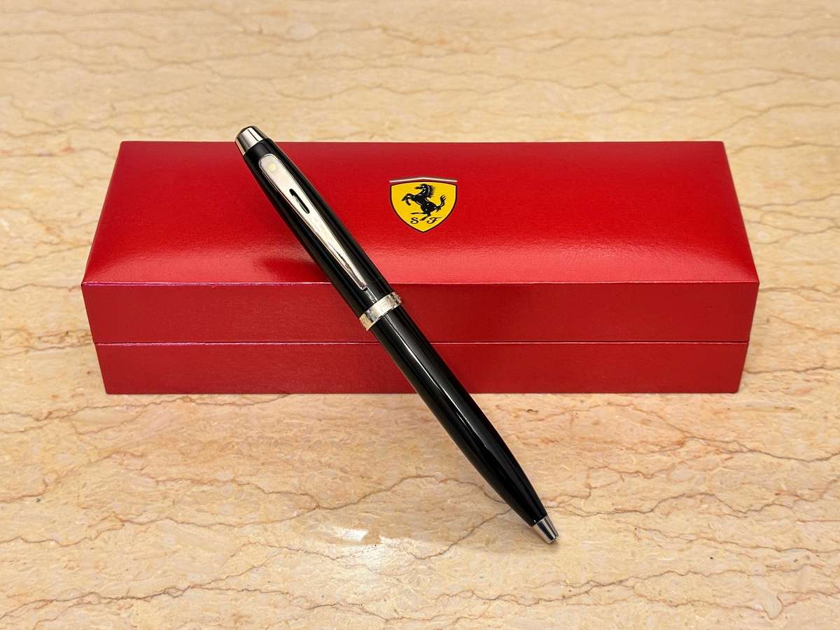 FERRARI Exclusive Pen in Original Box