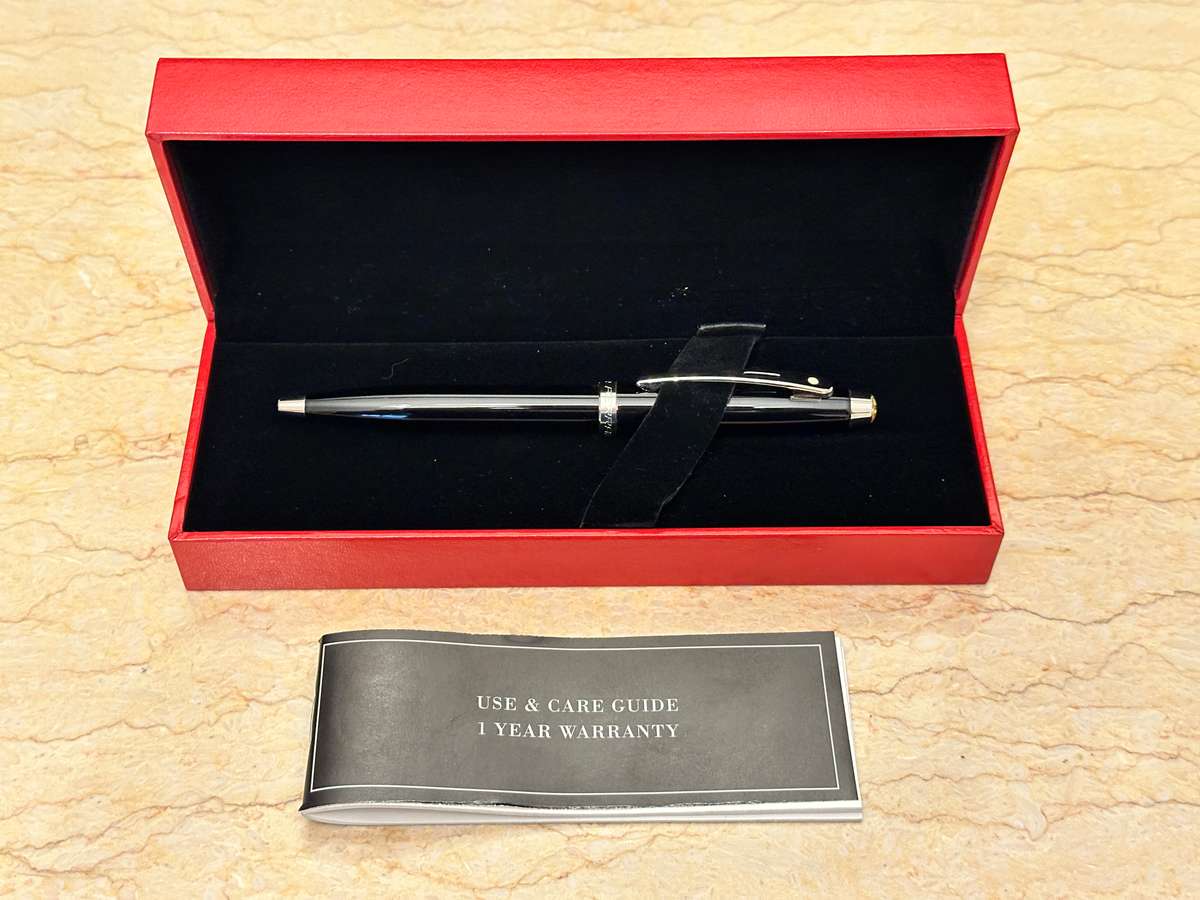 FERRARI Exclusive Pen in Original Box