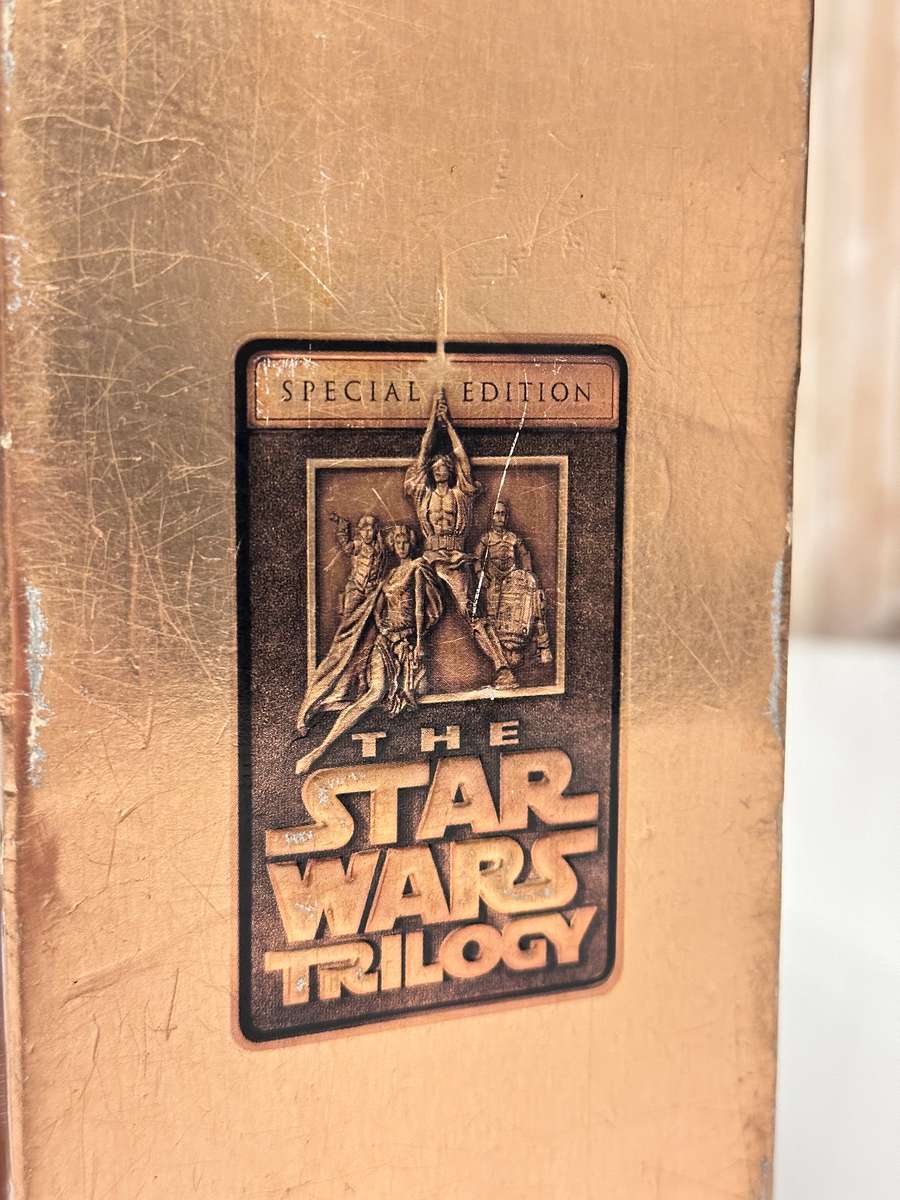 Rare 1997 Vintage Star Wars Trilogy Collection