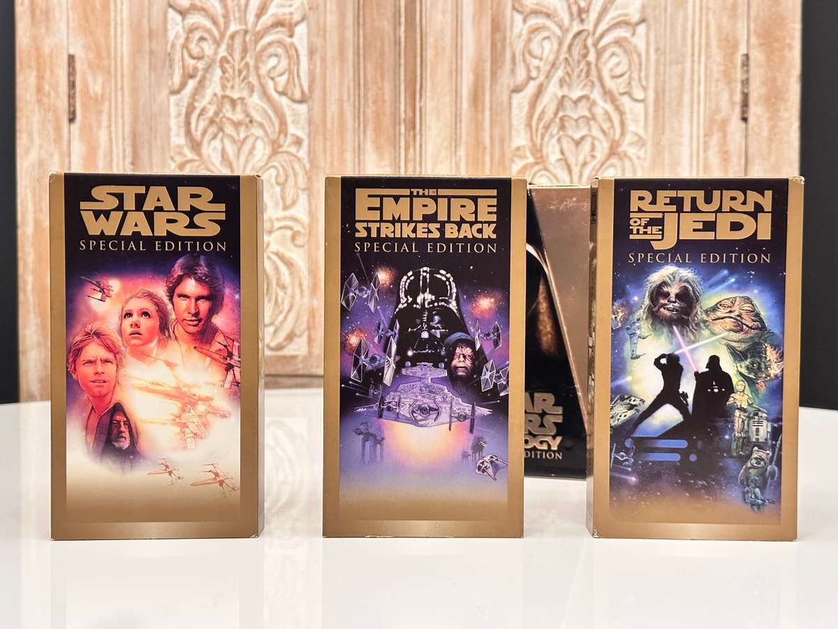 Rare 1997 Vintage Star Wars Trilogy Collection
