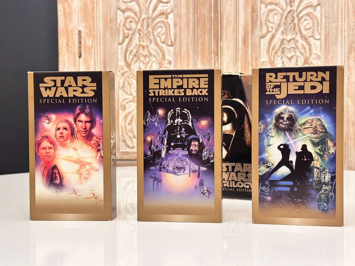 Rare 1997 Vintage Star Wars Trilogy Collection