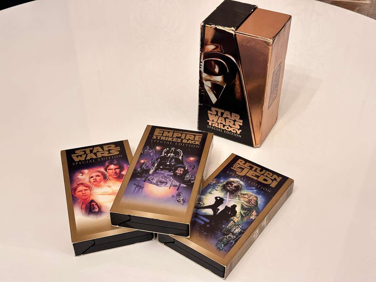 Rare 1997 Vintage Star Wars Trilogy Collection