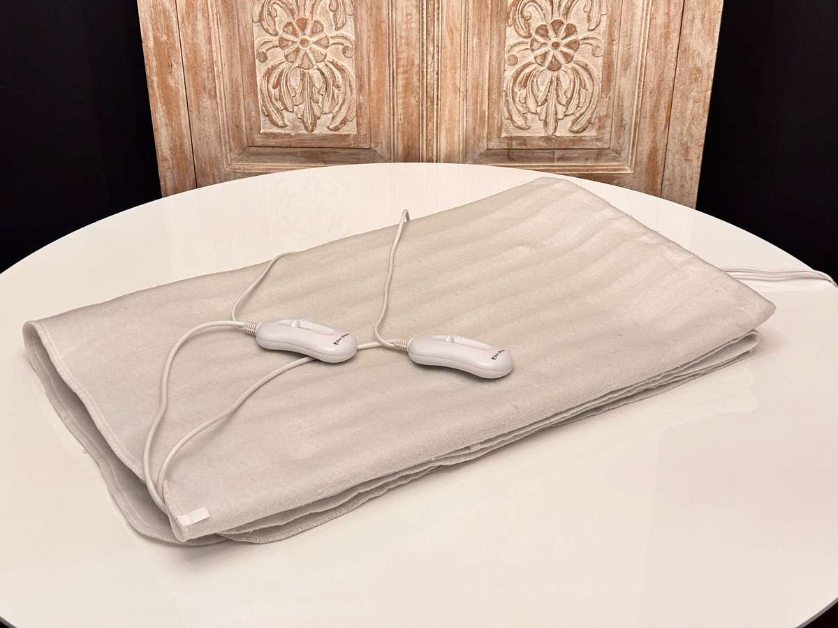 Pure Pleasure Dual Zone Electric Blanket